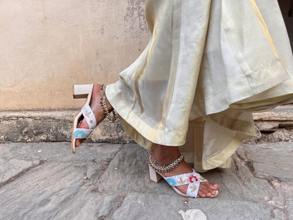 Zar Noor Heels