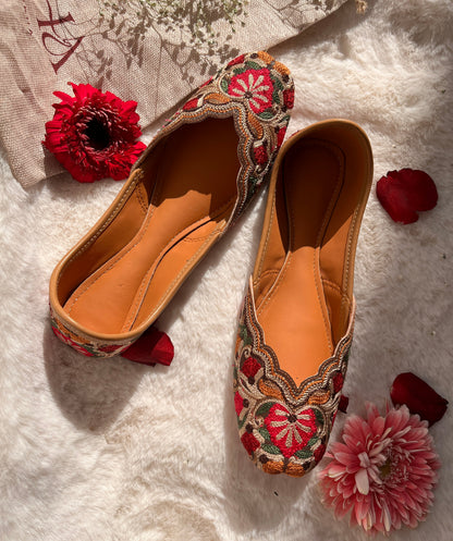 Gulbahaar Kashmiri Handwork Jutti