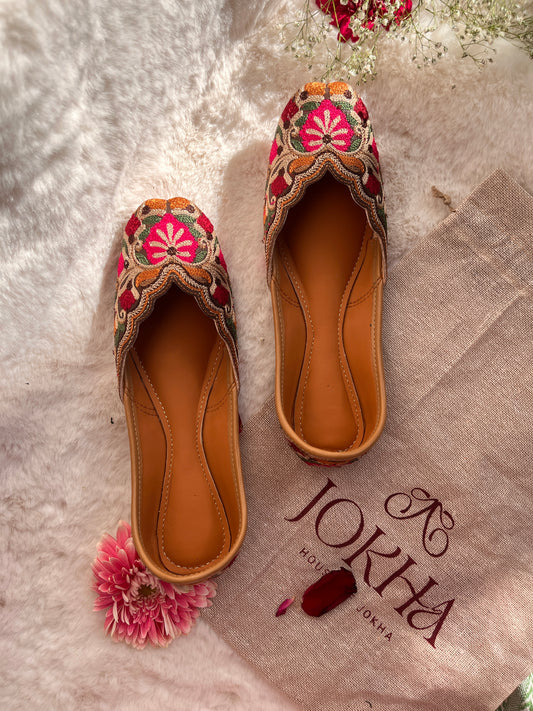 Gulbahaar Kashmiri Handwork Jutti